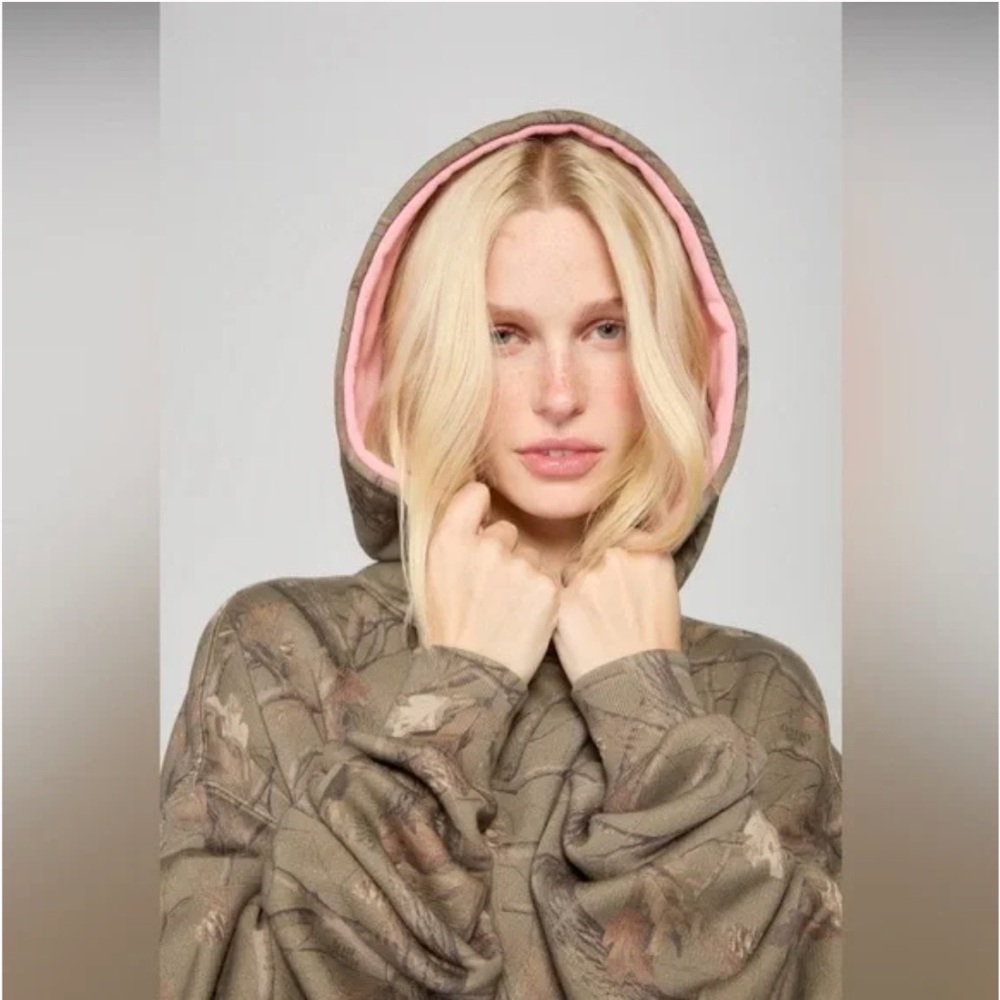 Dairy Boy the Boyfriend Hoodie - Evergreen Camo / Pink